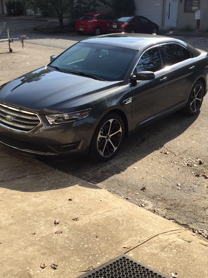 2016 Ford Taurus